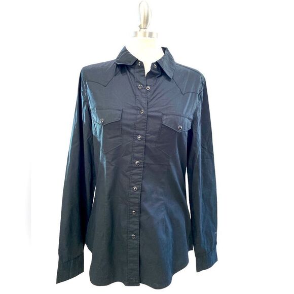 Shyanne black pockets covered snaps back seams sleeve length 20 1/2 inches - Picture 1 of 4